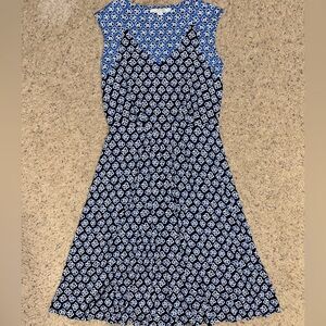 BODEN BLUE FLORAL SLEEVELESS KNEE LENGTH DRESS / SIZE 8 REGULAR